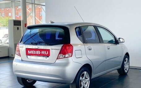 Chevrolet Aveo III, 2005 год, 550 000 рублей, 4 фотография