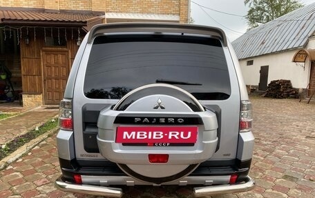 Mitsubishi Pajero IV, 2007 год, 1 720 000 рублей, 6 фотография