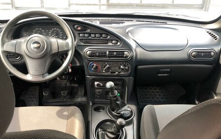 Chevrolet Niva I рестайлинг, 2019 год, 899 000 рублей, 10 фотография