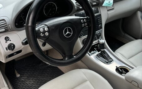 Mercedes-Benz C-Класс, 2005 год, 820 000 рублей, 8 фотография