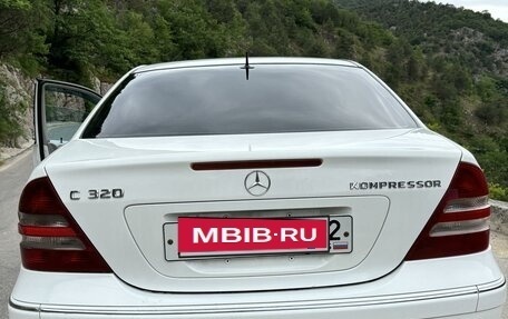 Mercedes-Benz C-Класс, 2005 год, 820 000 рублей, 7 фотография