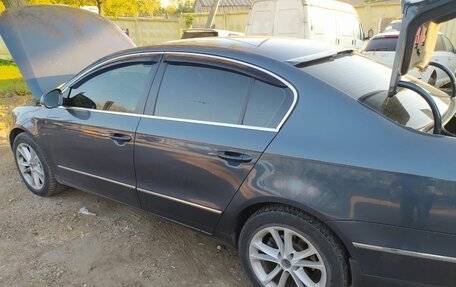 Volkswagen Passat B6, 2008 год, 900 000 рублей, 3 фотография