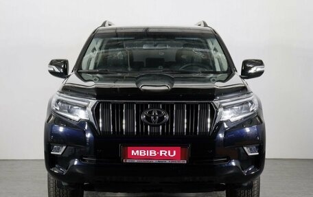 Toyota Land Cruiser Prado 150 рестайлинг 2, 2018 год, 4 815 000 рублей, 3 фотография