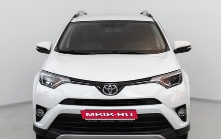 Toyota RAV4, 2016 год, 2 549 000 рублей, 2 фотография