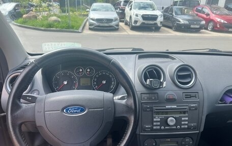 Ford Fiesta, 2008 год, 490 000 рублей, 3 фотография