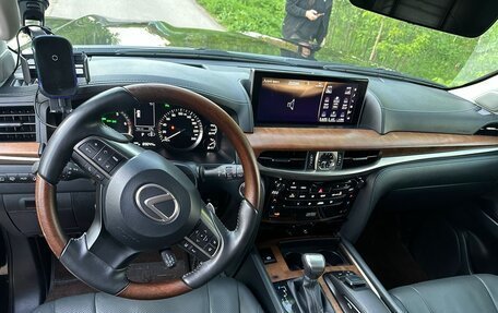 Lexus LX III, 2019 год, 11 500 000 рублей, 4 фотография