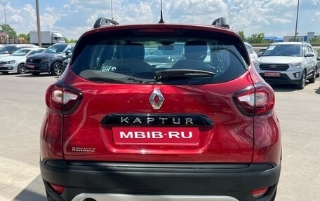 Renault Kaptur I рестайлинг, 2019 год, 1 600 000 рублей, 4 фотография