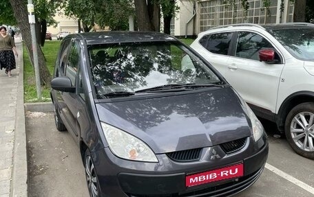 Mitsubishi Colt VI рестайлинг, 2006 год, 450 000 рублей, 1 фотография