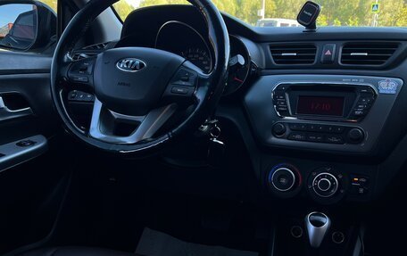 KIA Rio III рестайлинг, 2014 год, 860 000 рублей, 10 фотография