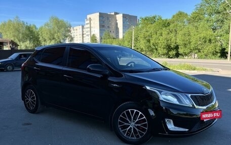 KIA Rio III рестайлинг, 2014 год, 860 000 рублей, 3 фотография