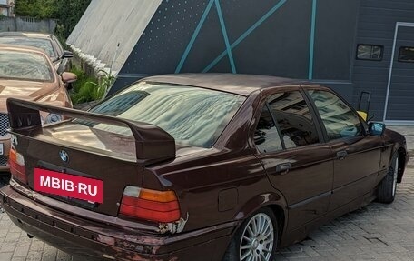 BMW 3 серия, 1992 год, 340 000 рублей, 3 фотография