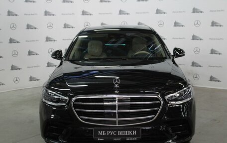 Mercedes-Benz S-Класс, 2022 год, 21 000 000 рублей, 2 фотография