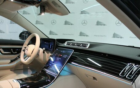 Mercedes-Benz S-Класс, 2022 год, 21 000 000 рублей, 34 фотография