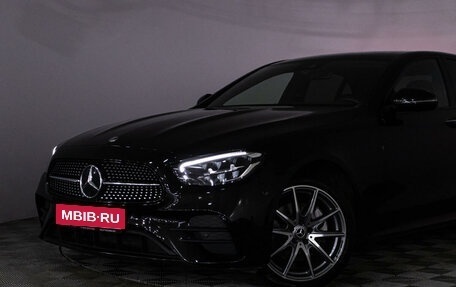Mercedes-Benz E-Класс, 2021 год, 6 700 000 рублей, 31 фотография