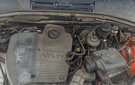 Chevrolet Niva I рестайлинг, 2012 год, 200 000 рублей, 15 фотография