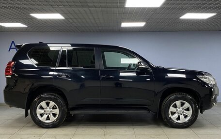 Toyota Land Cruiser Prado 150 рестайлинг 2, 2019 год, 4 739 000 рублей, 4 фотография