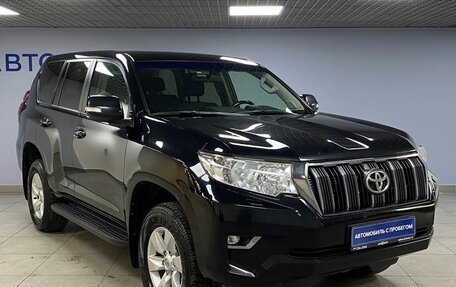 Toyota Land Cruiser Prado 150 рестайлинг 2, 2019 год, 4 739 000 рублей, 3 фотография