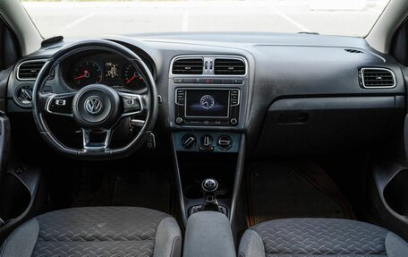 Volkswagen Polo VI (EU Market), 2019 год, 898 600 рублей, 16 фотография