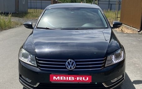 Volkswagen Passat B7, 2012 год, 1 330 000 рублей, 2 фотография