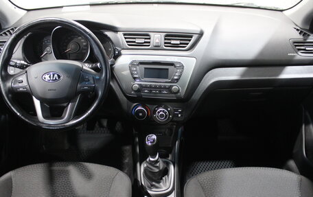 KIA Rio III рестайлинг, 2014 год, 1 085 000 рублей, 9 фотография