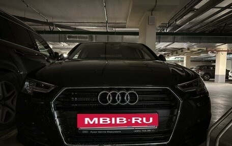 Audi A4, 2018 год, 2 600 000 рублей, 3 фотография