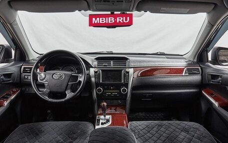 Toyota Camry, 2012 год, 1 957 000 рублей, 9 фотография