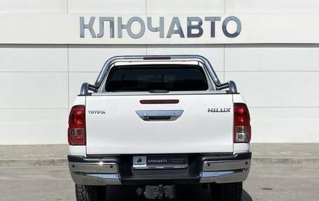 Toyota Hilux VIII, 2020 год, 4 999 000 рублей, 5 фотография