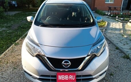 Nissan Note II рестайлинг, 2018 год, 1 050 000 рублей, 1 фотография