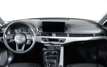 Audi A4, 2020 год, 2 798 000 рублей, 12 фотография