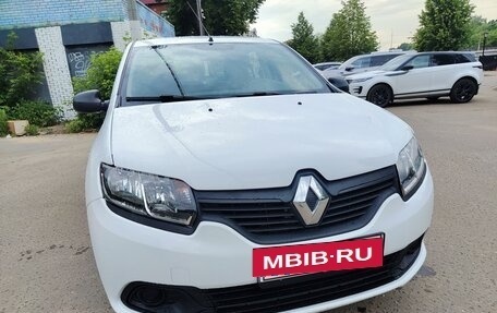 Renault Logan II, 2016 год, 750 000 рублей, 3 фотография