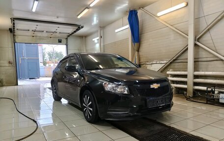 Chevrolet Cruze II, 2012 год, 930 000 рублей, 3 фотография