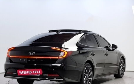 Hyundai Sonata VIII, 2021 год, 2 290 000 рублей, 3 фотография