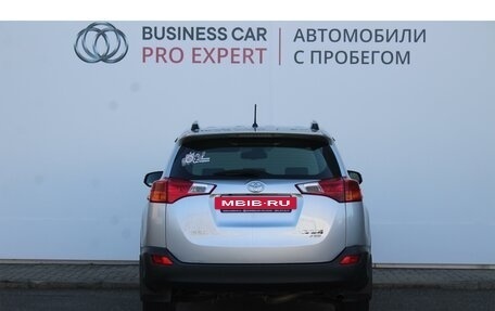 Toyota RAV4, 2014 год, 1 940 000 рублей, 6 фотография