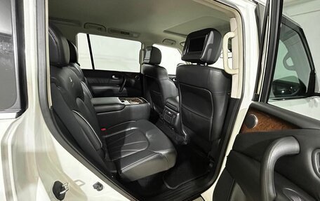 Infiniti QX56, 2013 год, 2 080 000 рублей, 14 фотография