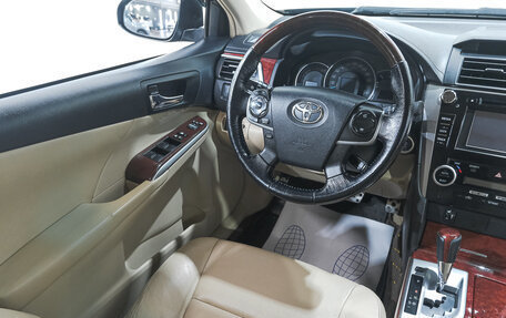 Toyota Camry, 2011 год, 2 249 000 рублей, 12 фотография