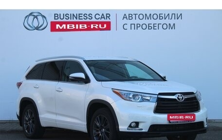 Toyota Highlander III, 2014 год, 3 147 000 рублей, 3 фотография