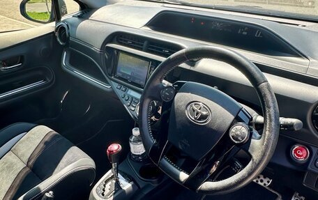 Toyota Aqua I, 2016 год, 1 450 000 рублей, 9 фотография