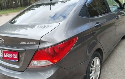 Hyundai Solaris II рестайлинг, 2011 год, 840 000 рублей, 1 фотография