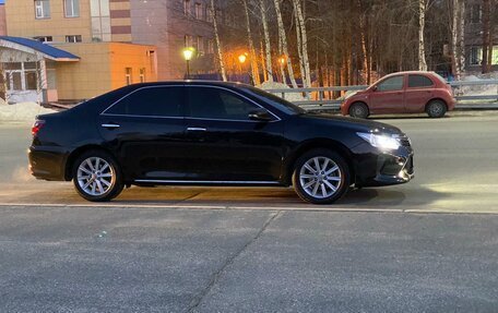 Toyota Camry, 2011 год, 1 980 000 рублей, 5 фотография