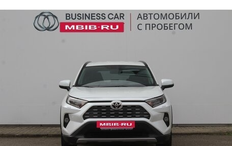 Toyota RAV4, 2019 год, 3 470 000 рублей, 2 фотография