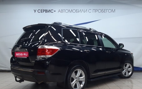 Toyota Highlander III, 2011 год, 2 240 000 рублей, 3 фотография