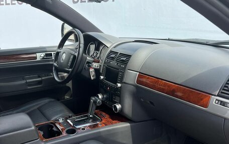 Volkswagen Touareg III, 2006 год, 1 246 914 рублей, 10 фотография