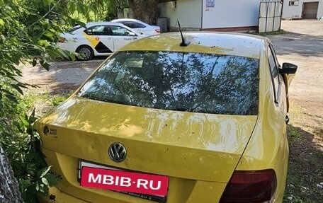 Volkswagen Polo VI (EU Market), 2019 год, 280 000 рублей, 2 фотография