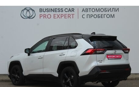 Toyota RAV4, 2021 год, 4 150 000 рублей, 4 фотография