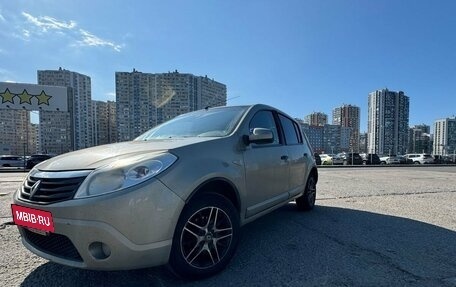 Renault Sandero I, 2010 год, 525 000 рублей, 1 фотография