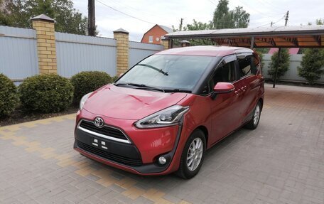 Toyota Sienta II, 2016 год, 1 550 000 рублей, 1 фотография