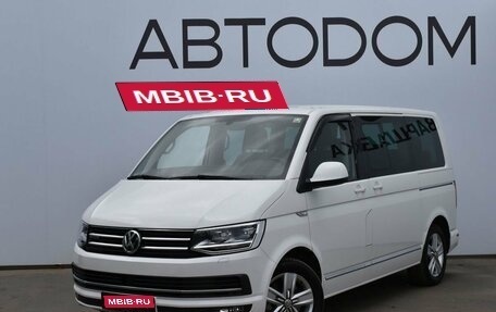 Volkswagen Multivan T6 рестайлинг, 2018 год, 4 750 000 рублей, 1 фотография