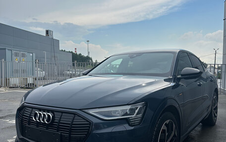 Audi e-tron I, 2022 год, 7 900 000 рублей, 1 фотография
