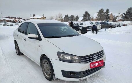 Volkswagen Polo VI (EU Market), 2016 год, 550 000 рублей, 2 фотография