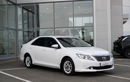 Toyota Camry, 2012 год, 1 815 500 рублей, 6 фотография